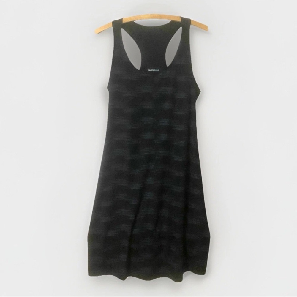 Columbia Tennis‎ Black Dress Omniwick Advanced Evaporation Built In Support S